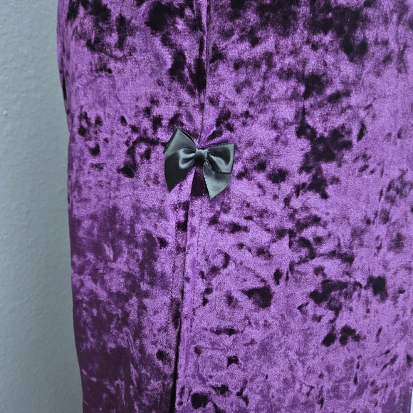 SOLD ** NWT Dolls Kill Widow Purple Crushed Velvet Maxi Skirt - medium - Picture 5 of 11